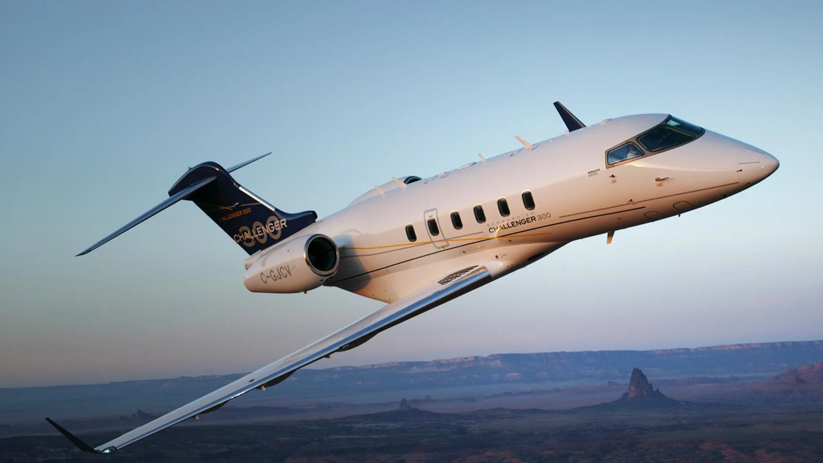 Bombardier Challenger 300 in flight